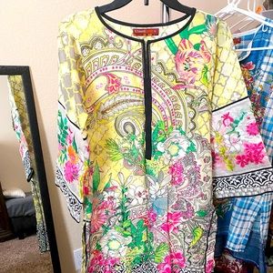 NWOT Pakistani/Indian embroidered kurta/shirt